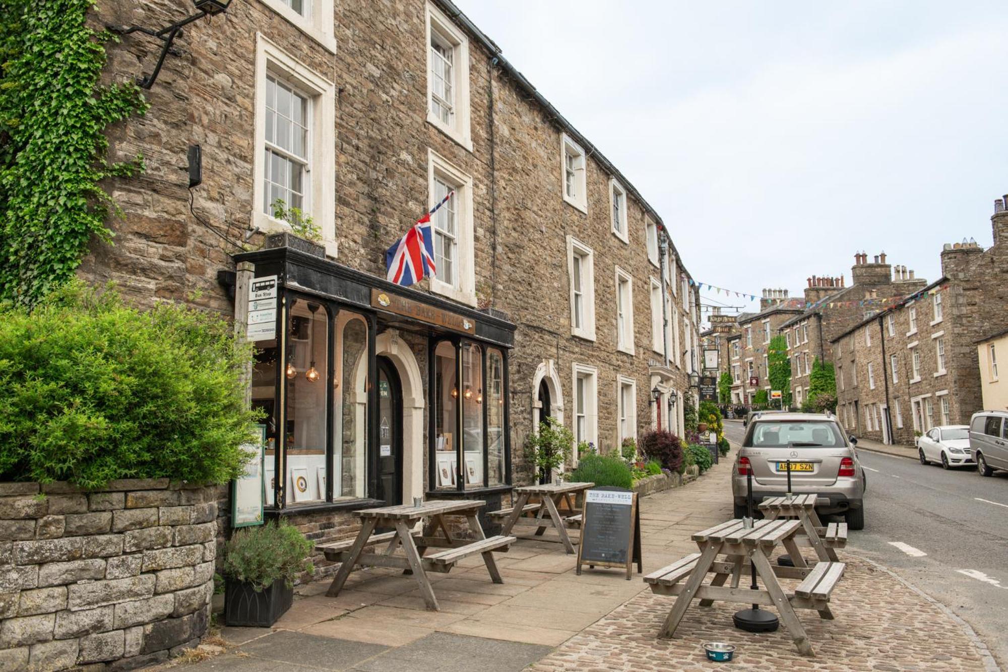 Milton House Studio Apartments Askrigg Exterior photo